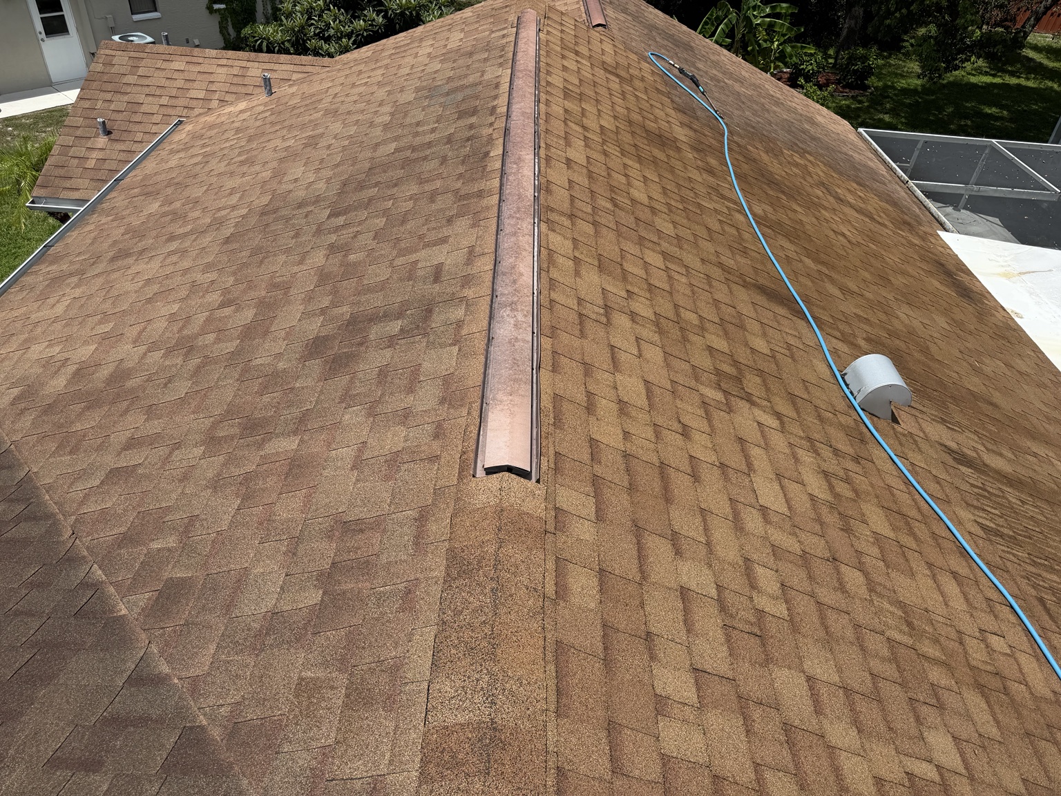 Roof before cleaning